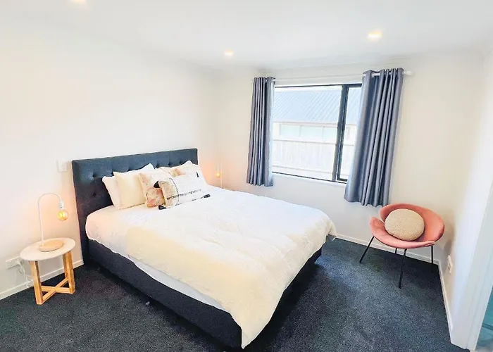 Brand New House With 5 Bedroom And 3 Full Bathroom