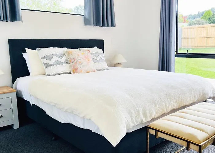 Brand New House With 5 Bedroom And 3 Full Bathroom